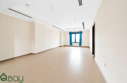 Apartment - 1 Bedroom - 2 Bathrooms for rent in East Porto Drive - Porto Arabia - The Pearl Island - Doha