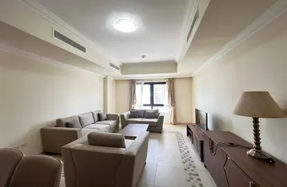 Apartment - 1 Bedroom - 2 Bathrooms for rent in East Porto Drive - Porto Arabia - The Pearl Island - Doha