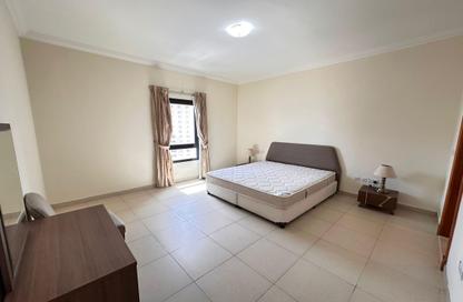 Apartment - 1 Bedroom - 2 Bathrooms for rent in East Porto Drive - Porto Arabia - The Pearl Island - Doha