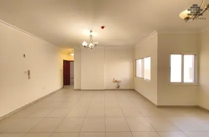 Apartment - 2 Bedrooms - 2 Bathrooms for rent in Al Mansoura - Al Mansoura - Doha