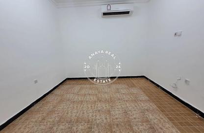 Villa - Studio - 1 for rent in Al Azizia Street - Al Aziziyah - Doha