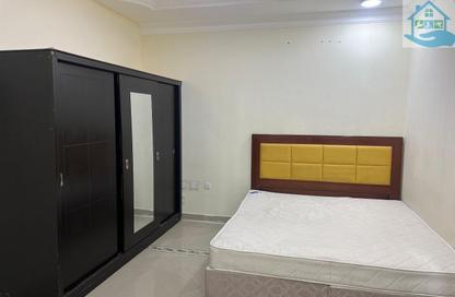 Apartment - 1 Bedroom - 1 Bathroom for rent in Umm Al Seneem Street - Ain Khaled - Doha