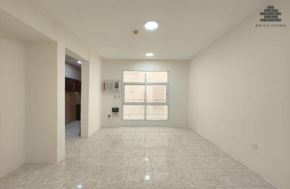 Apartment - 1 Bedroom - 2 Bathrooms for rent in EB15 - Doha Al Jadeed - Doha