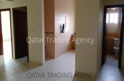 Apartment - 2 Bedrooms - 2 Bathrooms for rent in Doha Al Jadeed - Doha Apartment - 2 Bedrooms - 2 Bathrooms for rent in Doha Al Jadeed - Doha