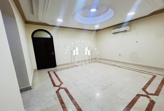 52590381 - Property Image 3