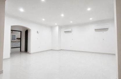 Villa - 5 - 6 for rent in Umm Salal Mahammad - Umm Salal City - Doha