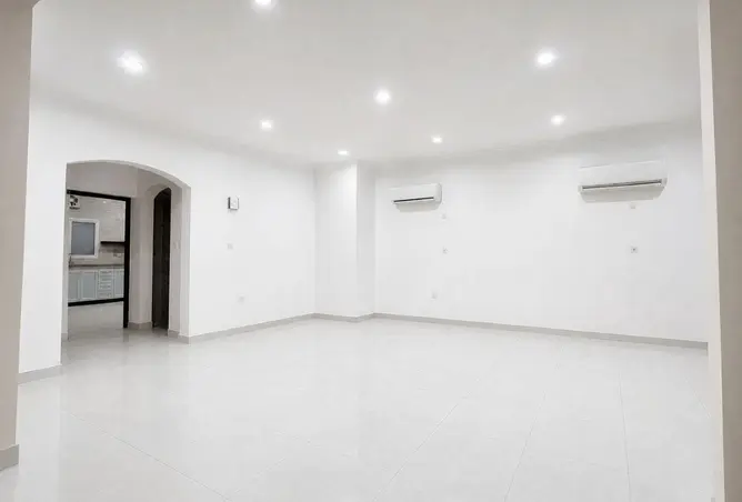62183672 - Property Image 2