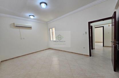 Apartment - 3 Bedrooms - 2 Bathrooms for rent in Muntazah 7 - Al Muntazah - Doha