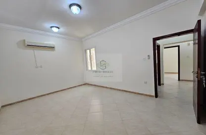 شقة - 3 غرف نوم - 2 حمامات للايجار في منتزه 7 - المنتزه - الدوحة