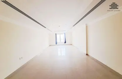 Apartment - 5 Bedrooms - 5 Bathrooms for rent in Old Airport Road - Old Airport Road - Doha