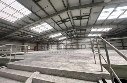 مخزن - استوديو - 8 حمامات للايجار في المنطقة الصناعية 4 - المنطقة الصناعية - المنطقة الصناعية - الدوحة
