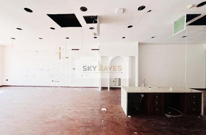 Retail - Studio - 1 Bathroom for rent in Madinat Al Mawater - Rawdat Rashid - Salwa Road - Doha