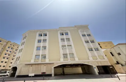 Apartment - 1 Bedroom - 1 Bathroom for rent in Umm Ghuwalina - Umm Ghuwailina - Doha