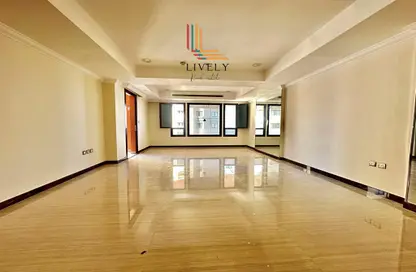 Apartment - 1 Bedroom - 2 Bathrooms for rent in East Porto Drive - Porto Arabia - The Pearl Island - Doha