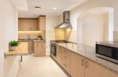 Apartment - 1 - 2 for rent in West Porto Drive - Porto Arabia - The Pearl Island - Doha Apartment - 1 - 2 for rent in West Porto Drive - Porto Arabia - The Pearl Island - Doha