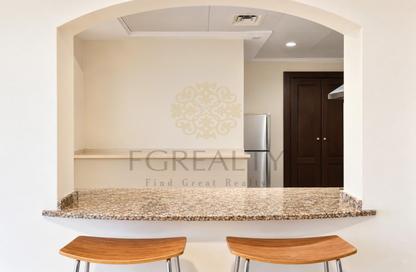 Apartment - 1 - 2 for rent in West Porto Drive - Porto Arabia - The Pearl Island - Doha
