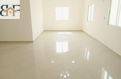 Apartment - 3 - 3 for rent in Al Mansoura - Al Mansoura - Doha