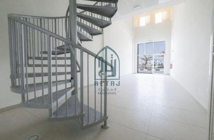 Shop - Studio - 1 Bathroom for rent in Bu Hamour Street - Abu Hamour - Doha