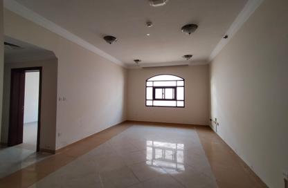 Apartment - 2 Bedrooms - 2 Bathrooms for rent in Asim Bin Omar Street - Al Mansoura - Doha Apartment - 2 Bedrooms - 2 Bathrooms for rent in Asim Bin Omar Street - Al Mansoura - Doha
