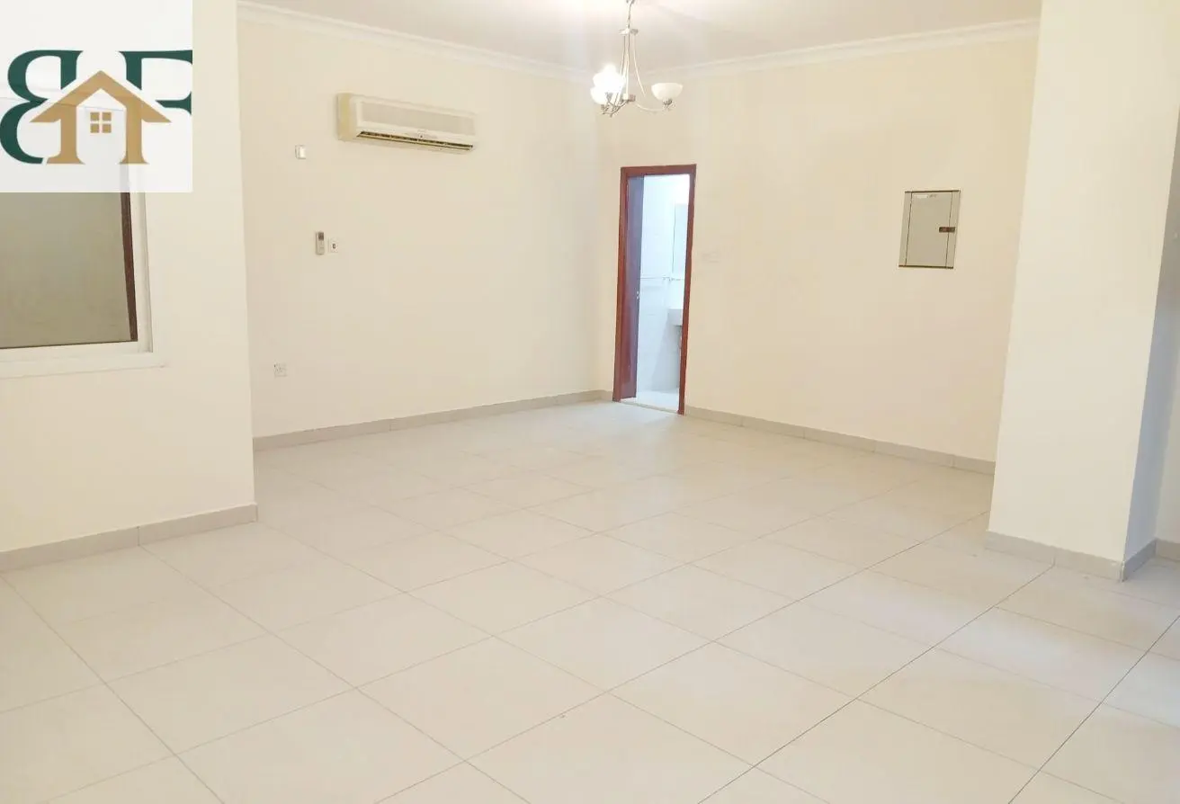 63476349 - Property Main Image