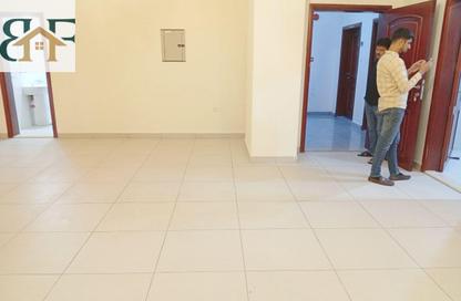 Apartment - 2 - 2 for rent in Al Mansoura - Al Mansoura - Doha