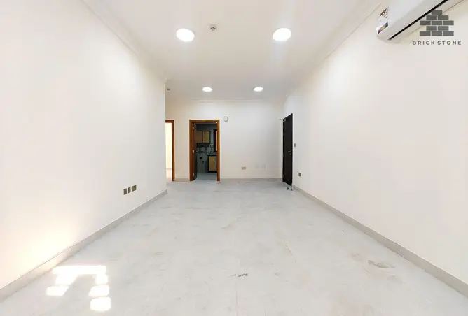 62463639 - Property Image 2