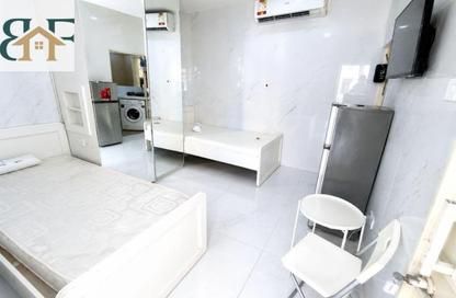 Apartment - Studio - 1 for rent in Umm Ghwailina Comm - Umm Ghuwalina - Umm Ghuwailina - Doha Apartment - Studio - 1 for rent in Umm Ghwailina Comm - Umm Ghuwalina - Umm Ghuwailina - Doha