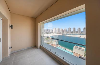 Apartment - 1 - 2 for rent in Al Mutahidah Tower - Viva Bahriyah - The Pearl Island - Doha