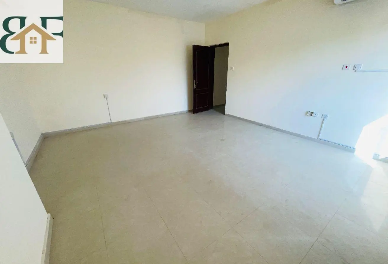 63920044 - Property Main Image