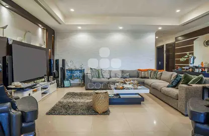 Apartment - 2 Bedrooms - 3 Bathrooms for rent in Marina Gate - Porto Arabia - The Pearl Island - Doha