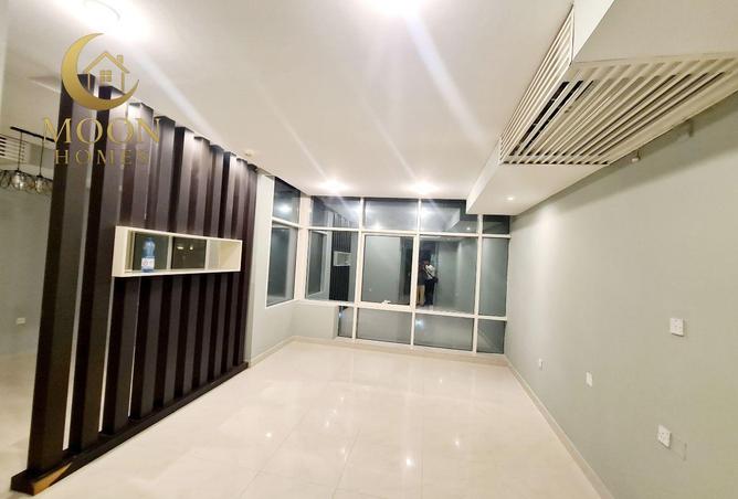 52365910 - Property Image 3