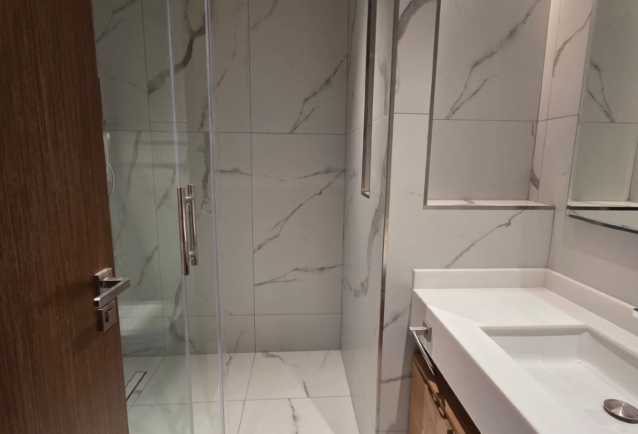 BRAND NEW 3 BHK FULLY FURNISHED SEA VIEW APARTMENT thumbnail 23