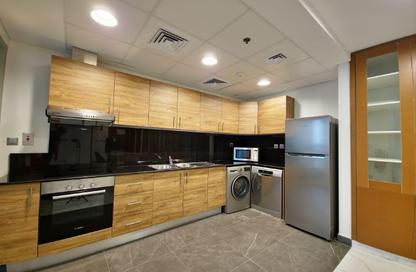 Apartment - 1 Bedroom - 2 Bathrooms for rent in West Bay Tower - West Bay - West Bay - Doha
