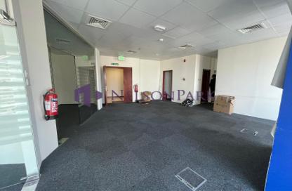 Office Space - Studio - 4 Bathrooms for sale in Palm Tower B - Palm Towers - West Bay - Doha