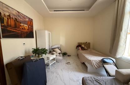Apartment - Studio - 1 Bathroom for rent in Al Dafna - Al Dafna - Doha