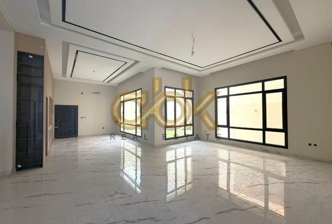 52318042 - Property Main Image