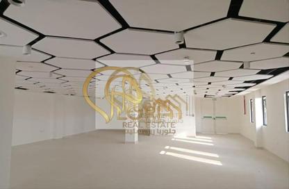 Warehouse - Studio - 7+ Bathrooms for rent in Old Airport Road - Old Airport Road - Doha