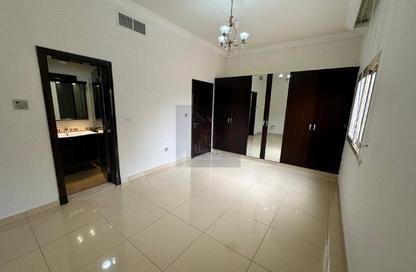 Compound - 5 Bedrooms - 5 Bathrooms for rent in Al Messila - Al Messila - Doha