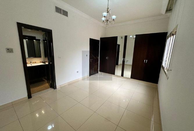 60500258 - Property Image 3