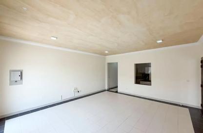 Villa - 4 - 4 for rent in Al Sakhama - Doha