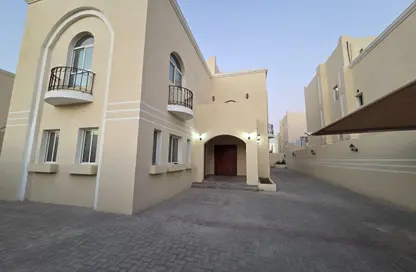 فيلا - 6 غرف نوم - 6 حمامات للايجار في مشروع عمارة الوكرة - الوكير - الوكرة