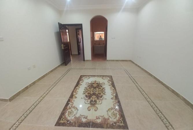 60615625 - Property Image 2