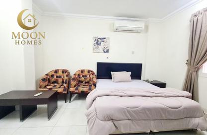 Apartment - Studio - 1 Bathroom for rent in Umm Ghwailina Comm - Umm Ghuwalina - Umm Ghuwailina - Doha