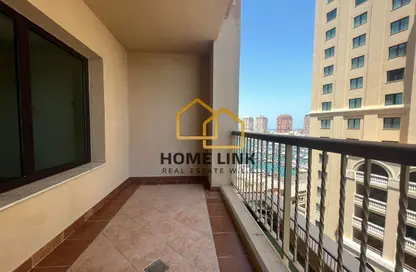 Apartment - 1 Bedroom - 2 Bathrooms for rent in East Porto Drive - Porto Arabia - The Pearl Island - Doha