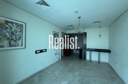 Apartment - 2 Bedrooms - 2 Bathrooms for rent in Zig Zag Towers - West Bay - Doha