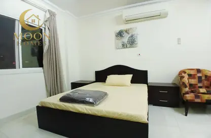 Apartment - Studio - 1 Bathroom for rent in Umm Ghuwalina - Umm Ghuwailina - Doha
