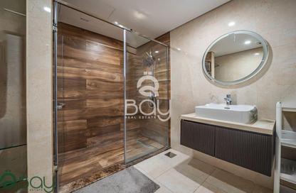 Apartment - 1 Bedroom - 2 Bathrooms for sale in Boulevard View - Yasmeen City - Lusail