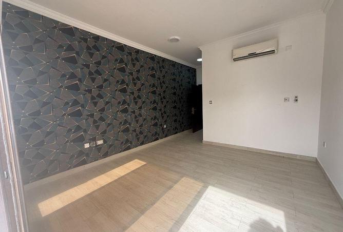 53521944 - صورة العقار 3