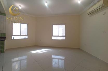 شقة - غرفة نوم - 1 حمام للايجار في أم غويلينا 4 - أم غويلينا - الدوحة