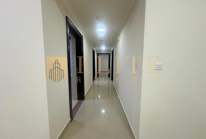 52042926 - Property Image 3